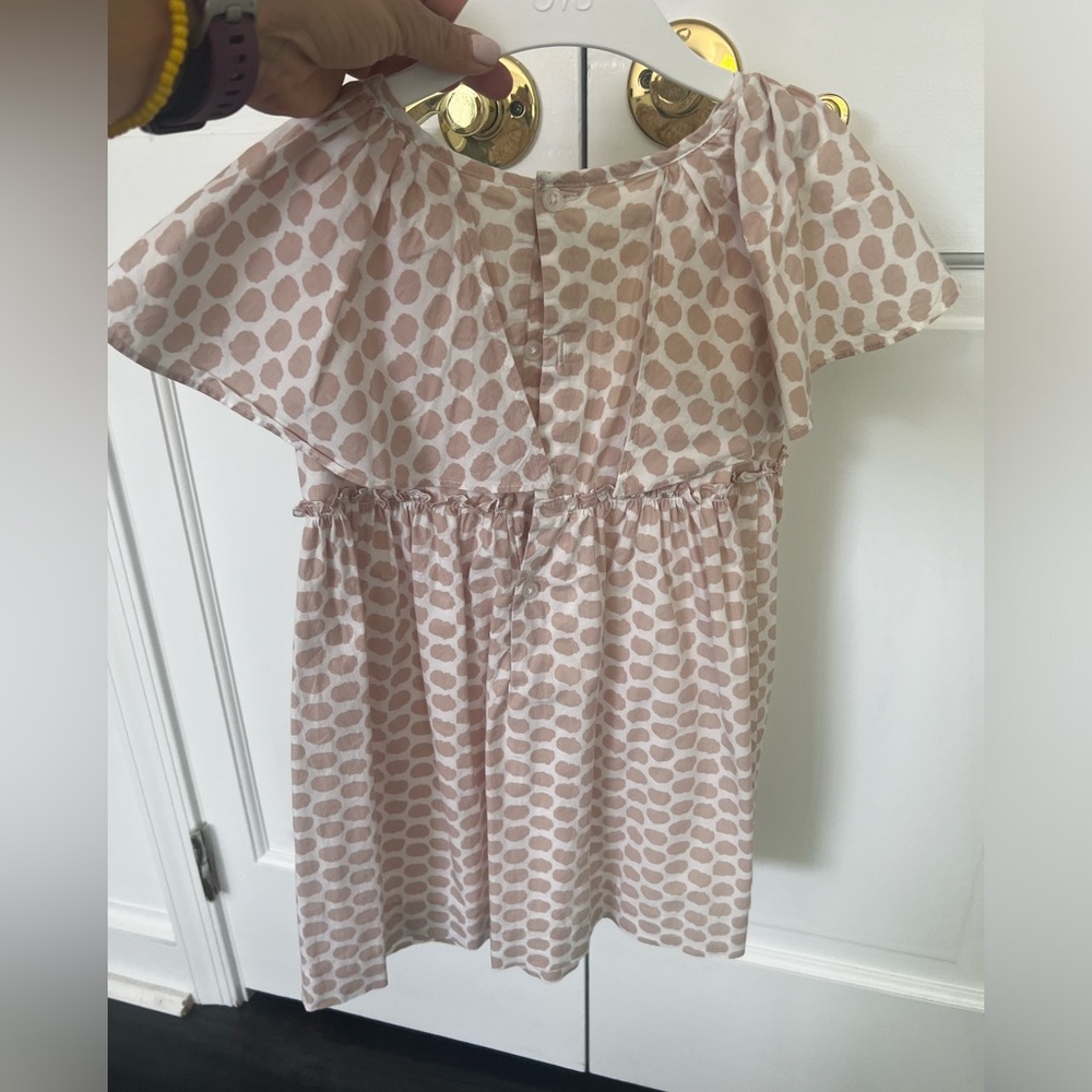 Like new Beautiful girl dress 4yo. European brand.